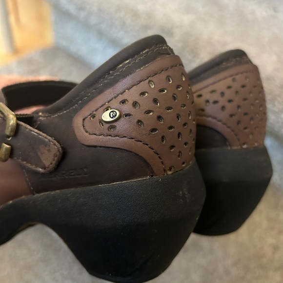 Merrell Luxe Mary Jane. Coffee. Gold Studded. Darker leather. Granola girl. Sz6 - Picture 10 of 16